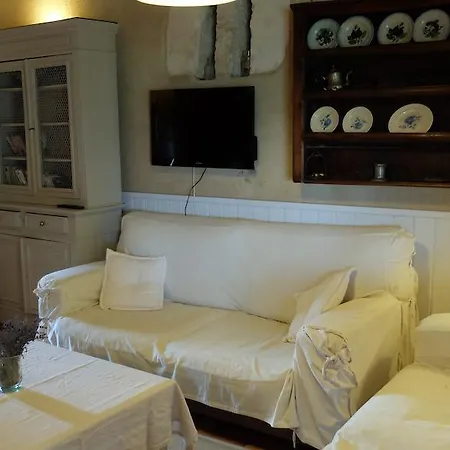 Bed & Breakfast Domaine De Layaude Basse